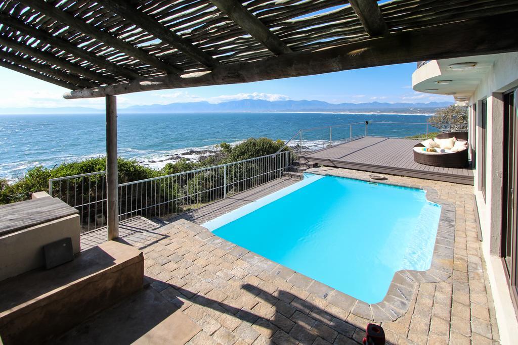 Whale Huys Luxury Oceanfront Eco Villa Гансбай Екстер'єр фото