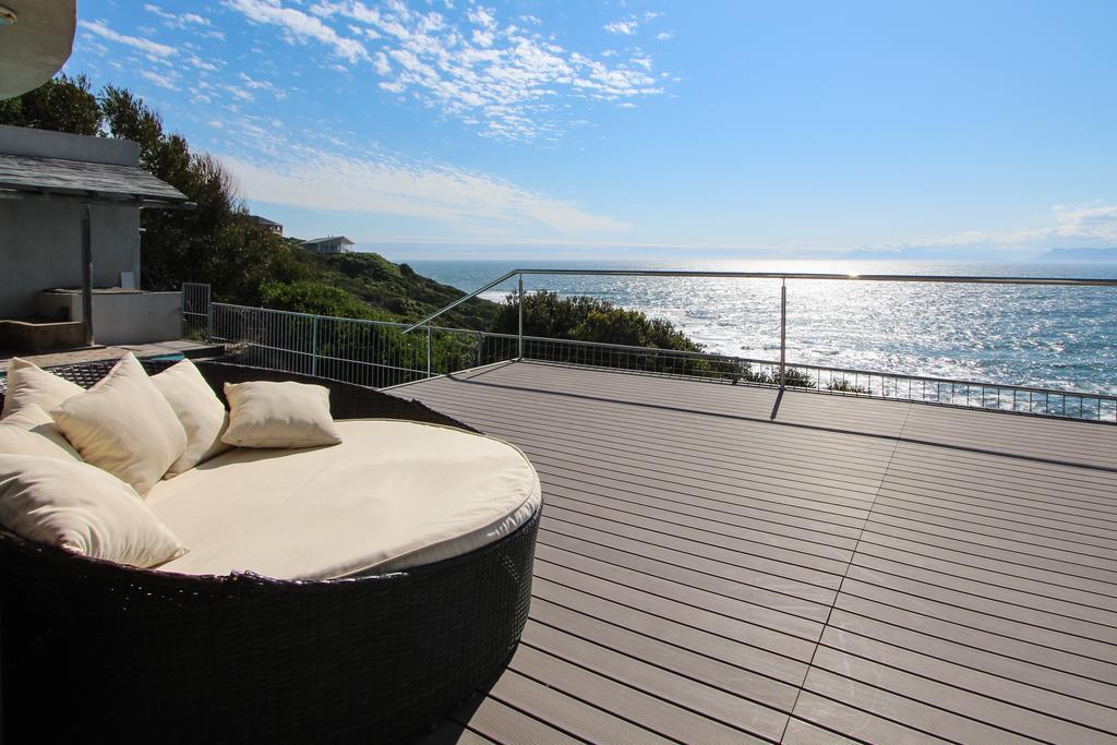 Whale Huys Luxury Oceanfront Eco Villa Гансбай Екстер'єр фото