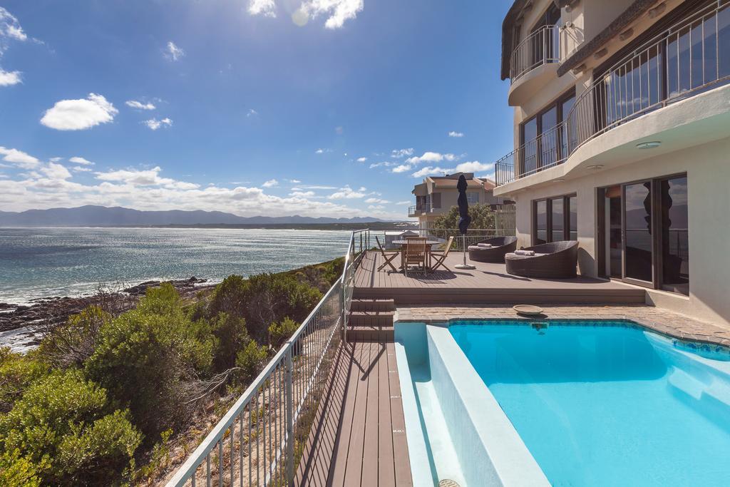 Whale Huys Luxury Oceanfront Eco Villa Гансбай Екстер'єр фото