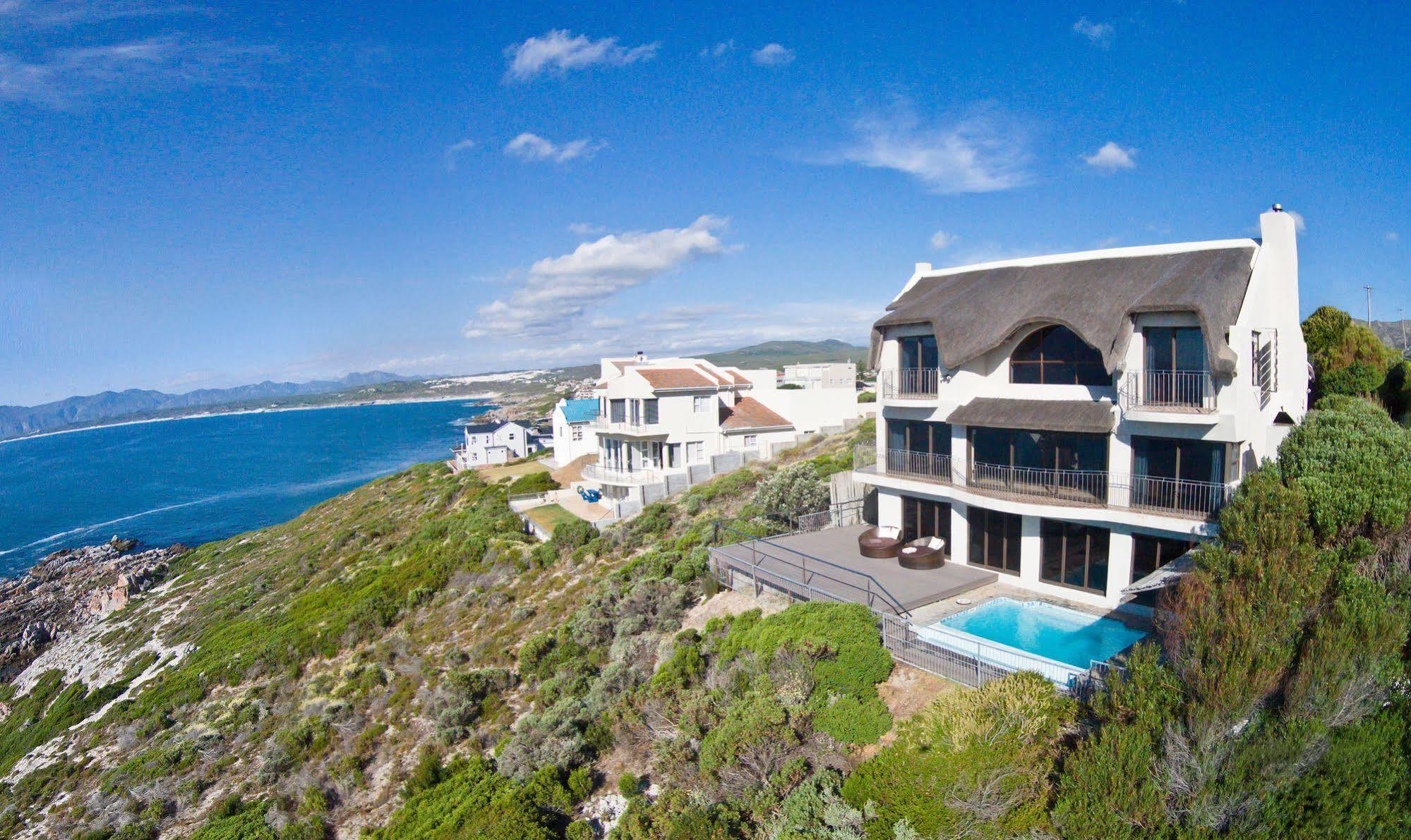 Whale Huys Luxury Oceanfront Eco Villa Гансбай Екстер'єр фото