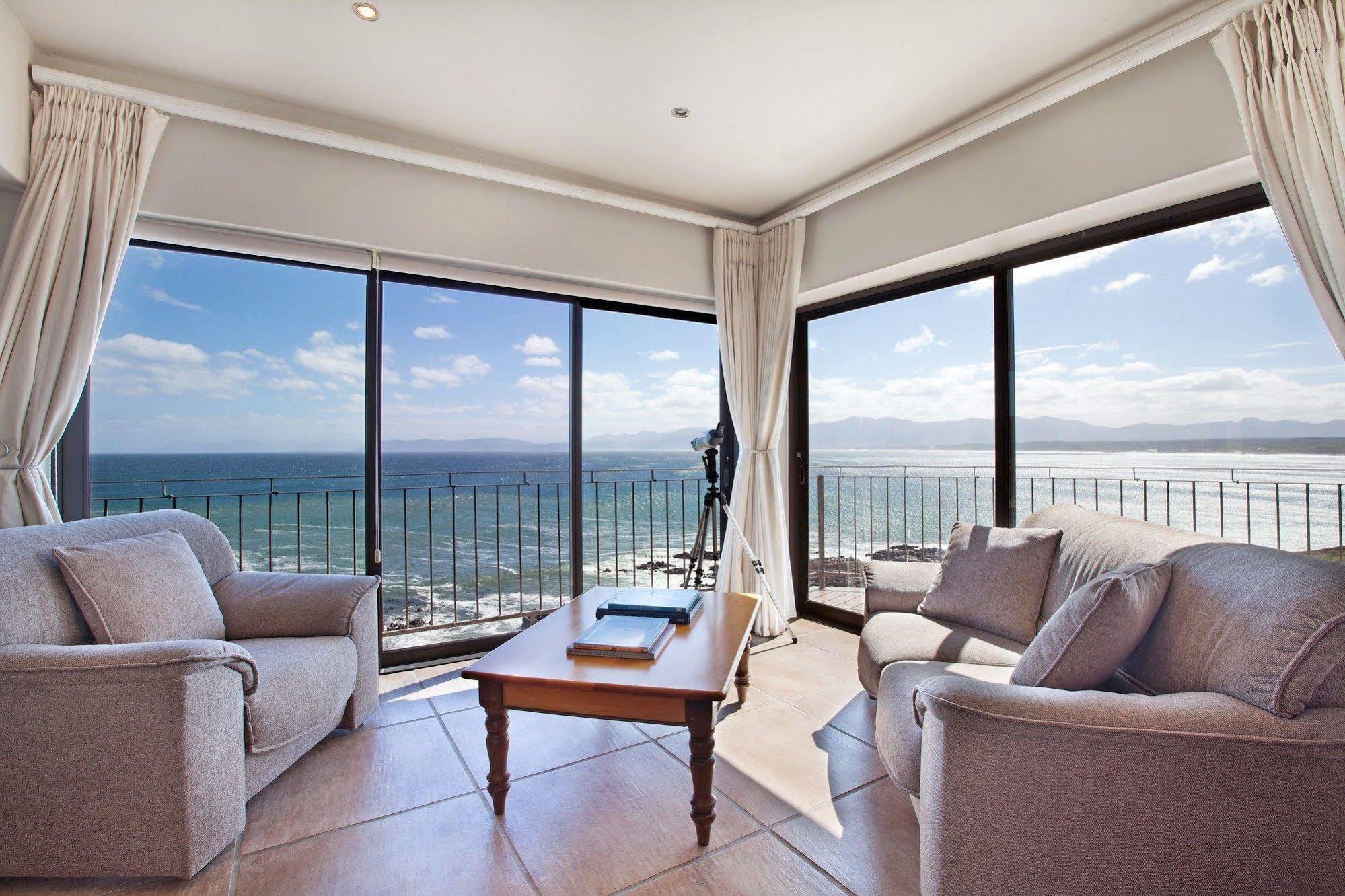 Whale Huys Luxury Oceanfront Eco Villa Гансбай Екстер'єр фото